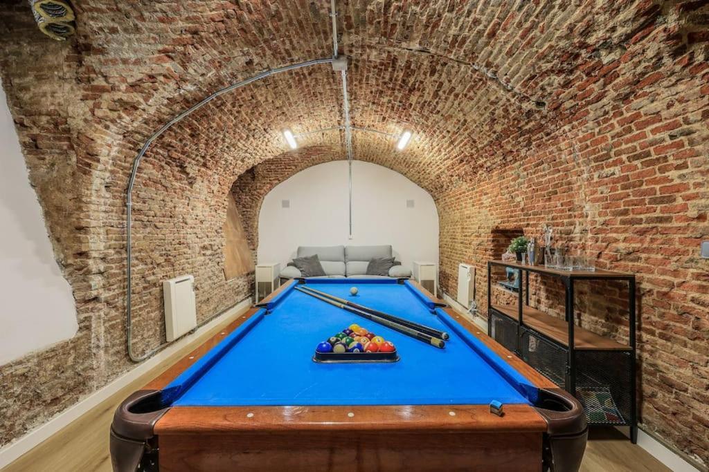 Ferienwohnung Unique Flat La Latina * Billiard & Darts Madrid Exterior foto