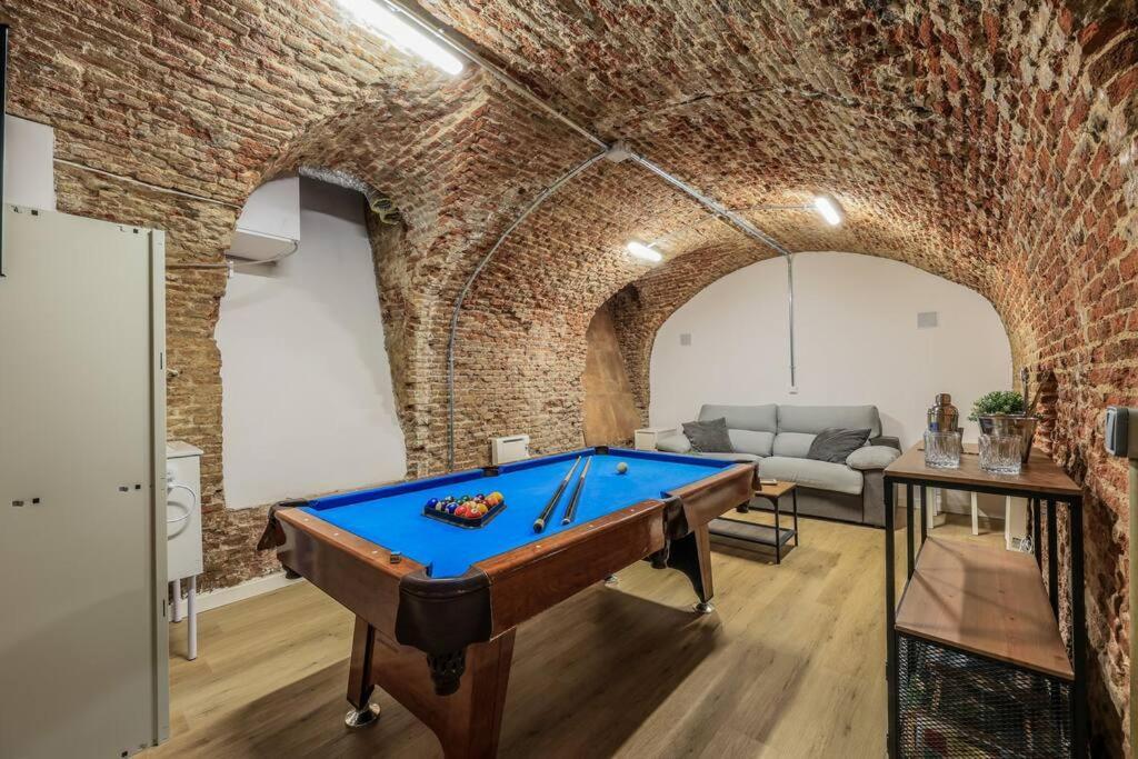 Ferienwohnung Unique Flat La Latina * Billiard & Darts Madrid Exterior foto