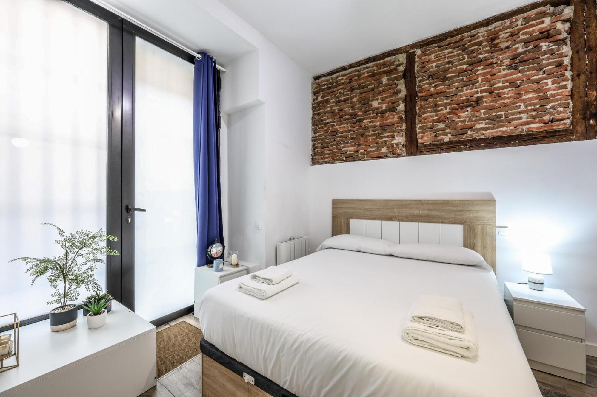 Ferienwohnung Unique Flat La Latina * Billiard & Darts Madrid Exterior foto